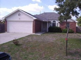 990 Brandi Cir, Kyle, TX 78640