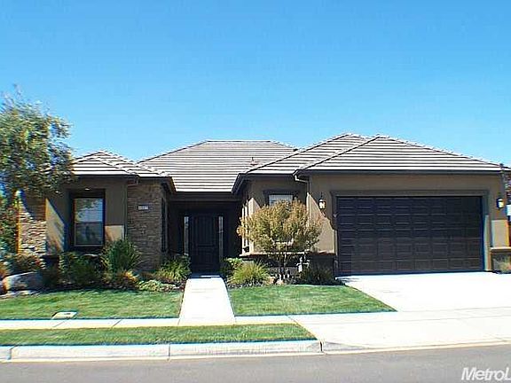 2nd image of 4607 Falcon Crest Way