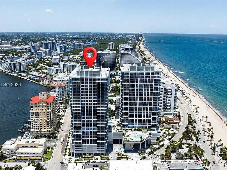 153 N Seabreeze Blvd #703 — Photo 33