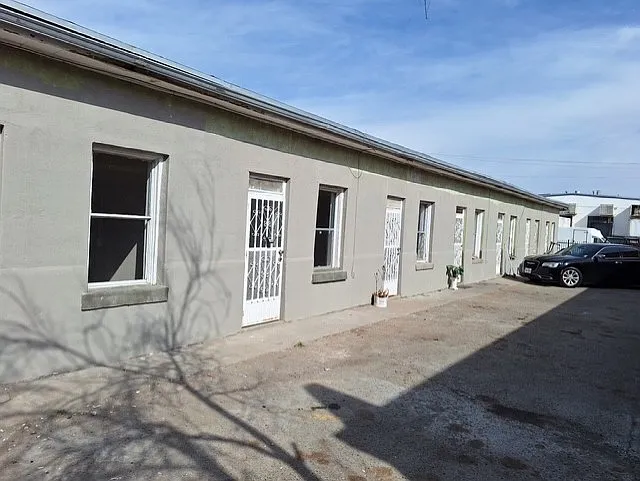 Building Photo - 3514 Frutas Ave