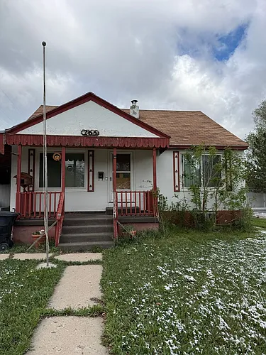 265 N 500 E Photo 1