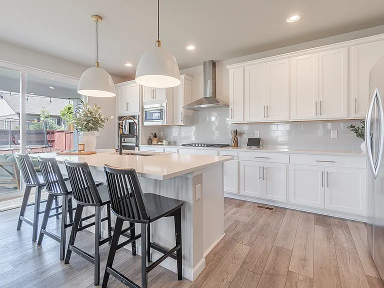 1766 Bounty Dr — Photo 4