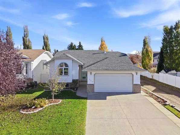 123 W Robinson Cres, Red Deer, AB T4P 3P1