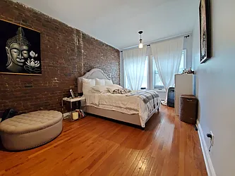 Rented by Skyline Group Real Estate
