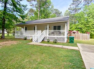 165 Willow Bend Cir, Talladega, AL 35160