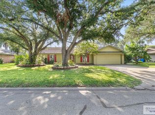 600 Palm Valley Dr E, Palm Valley, TX 78552