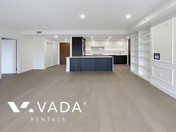 5th image of 2105 W 46th Ave #302