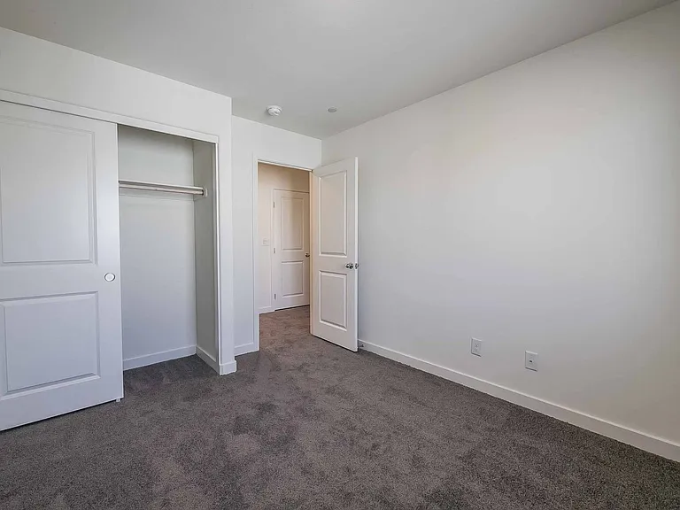 12749 Epperly St — Photo 19