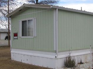 1024 3rd St E, Roundup, MT 59072