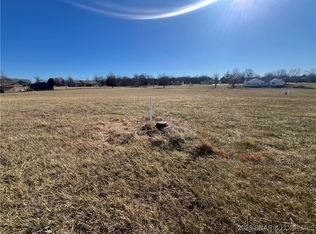 Gunn Rd, Versailles, MO 65084