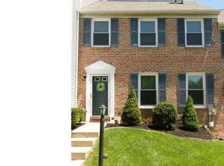 413 Holly Tree Ct, Chester Springs, PA 19425