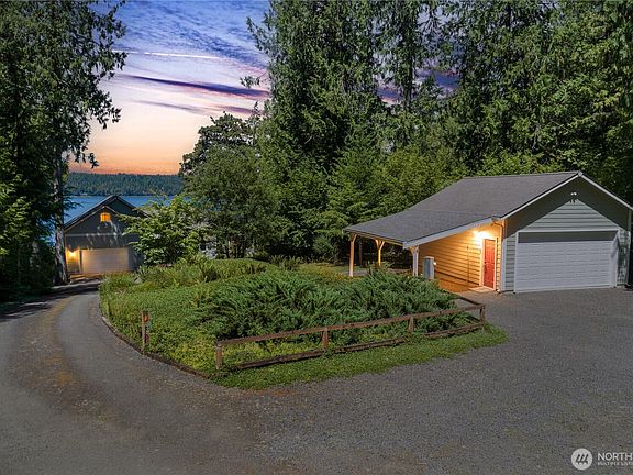 2nd image of 860 E Sunset Road