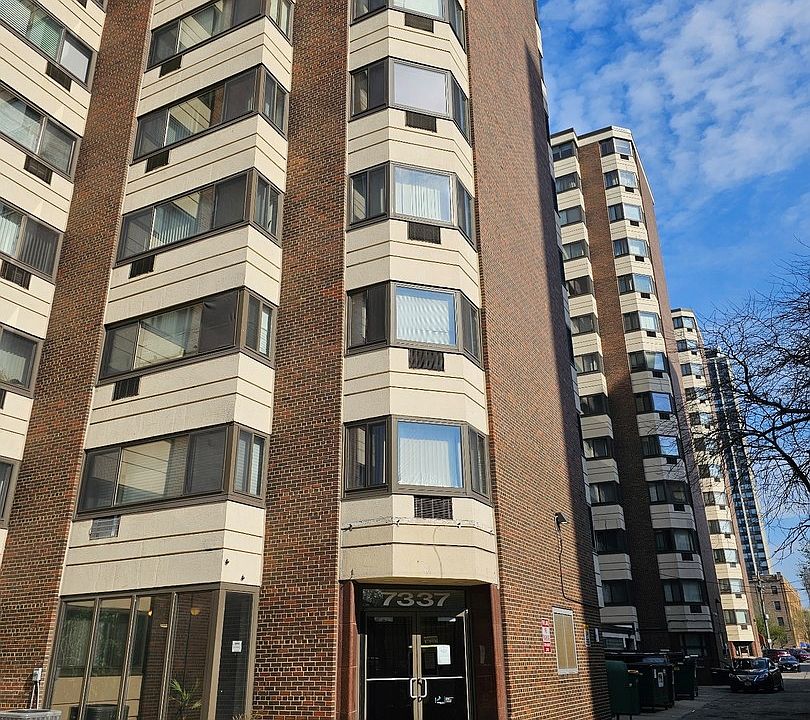 1st image of 7337 S South Shore Dr APT 1126
