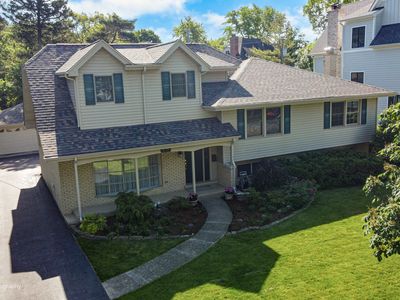 919 S Bodin St, Hinsdale, IL, 60521