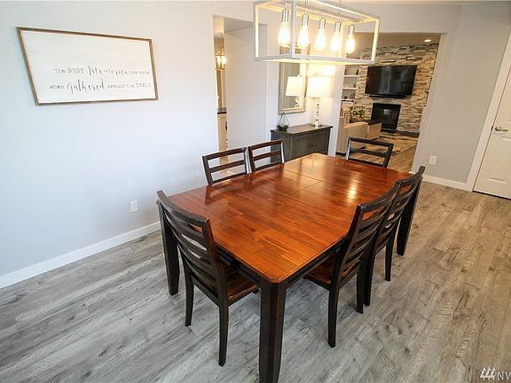 4th image of 17312 24th Avenue Ct E