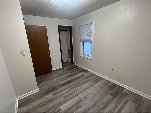 4th image of 1482 E 361st St