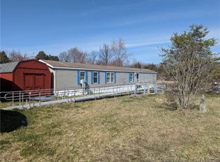 1304 S Goshen Rd, Scottsburg, IN 47170