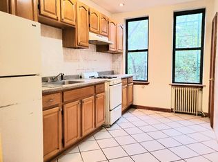 1726 Madison St APT 2L, Ridgewood, NY 11385