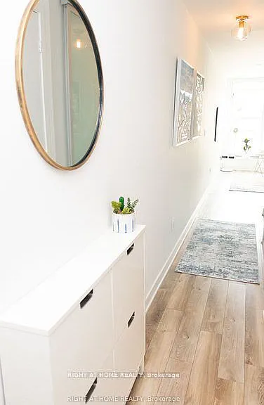 106 Dovercourt Rd #515 — Photo 3
