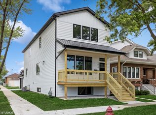 2848 Cuyler Ave, Berwyn, IL 60402