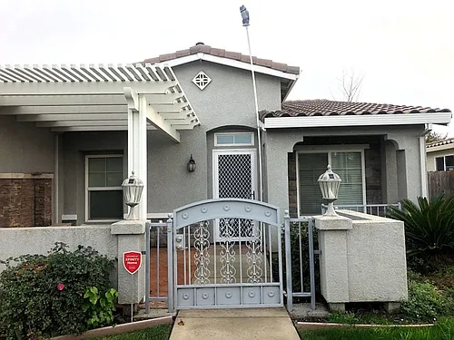 1764 Golden Way Photo 1