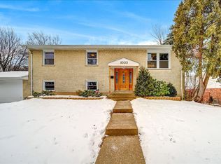 1033 Helene Ln, Schaumburg, IL 60193