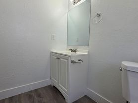 2843 Fillmore St, Hollywood, FL