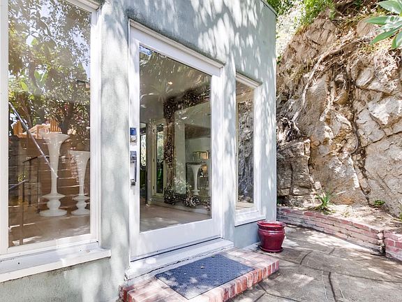 3rd image of 2212 Laurel Canyon Blvd