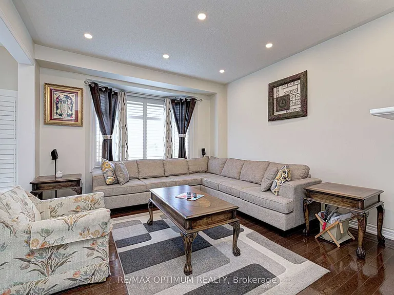3 Bittersweet Rd — Photo 10