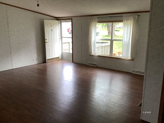5th image of 27888 W Belpre Pike
