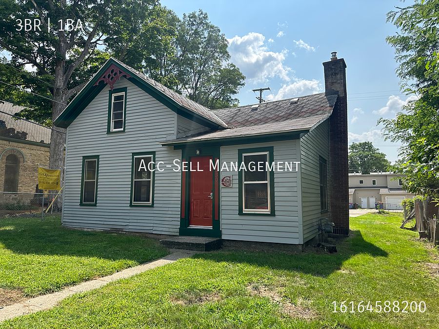 1st image of 530 Crawford St SE