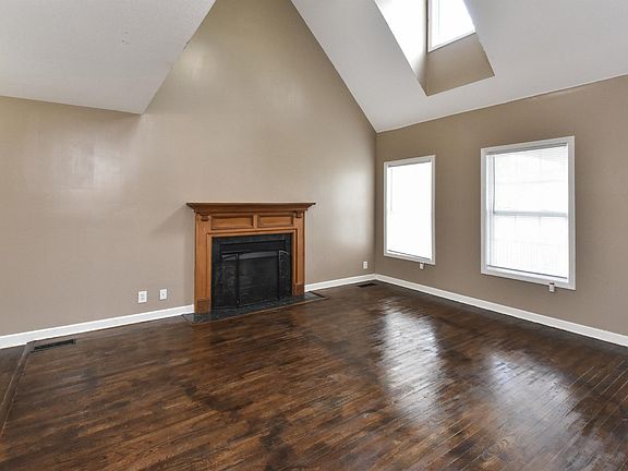 5th image of 3952 Justene Ct