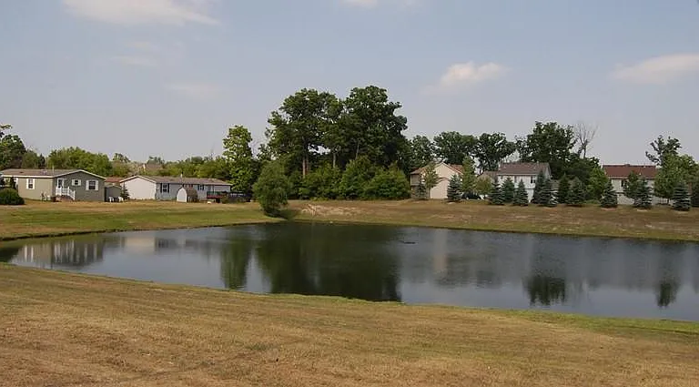 Lake in the Hills — Photo 2