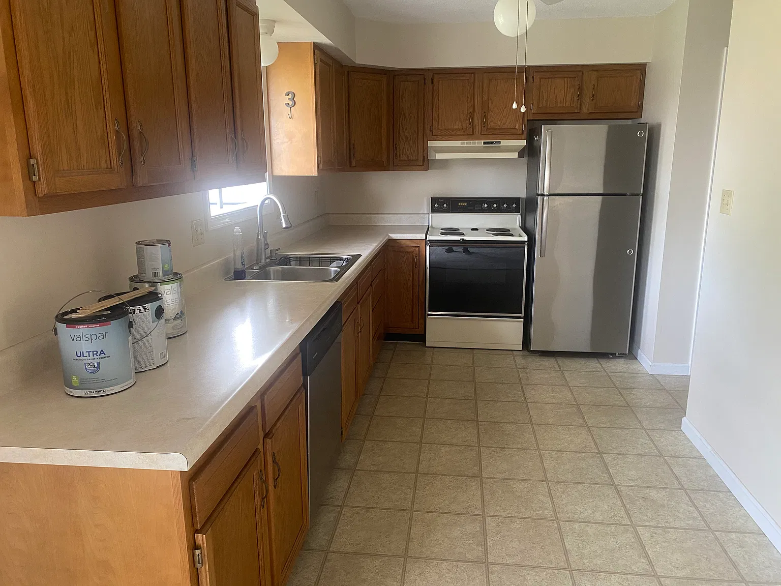 2 bed, 1.5 bath, 1113 sqft, $1,200 — Photo 3