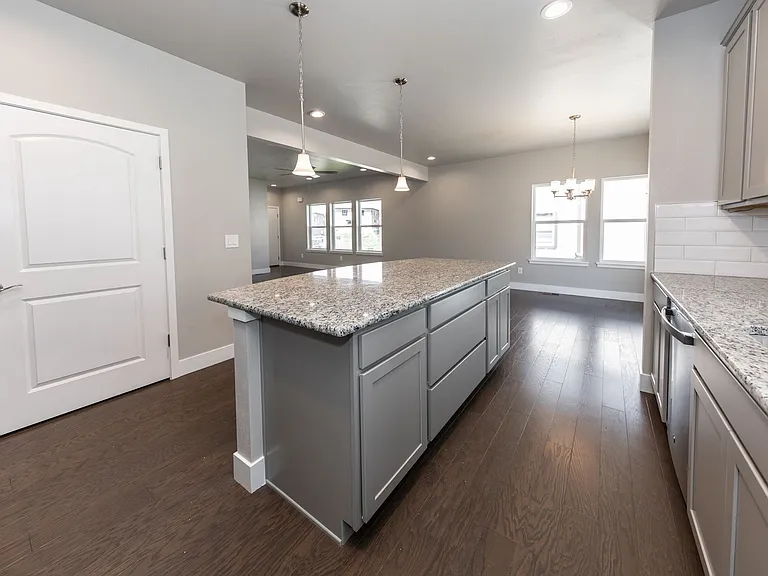 5365 Sky Top Ln — Photo 3