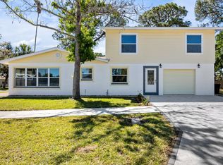 4038 Harrisburg St NE, Saint Petersburg, FL 33703