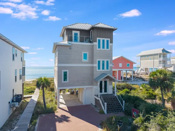 110 Clifton Beach Dr, Port Saint Joe, FL 32456