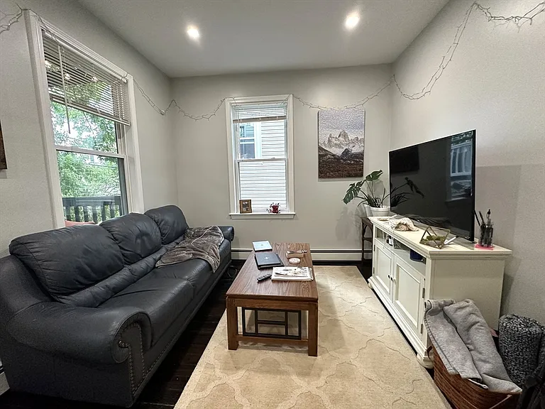 11 Priesing St #2 — Photo 5