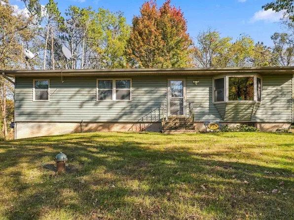 7834 Clark St, Janesville, IA 50647