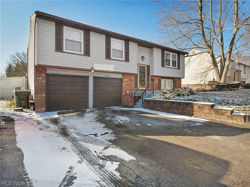 1st image of 1774 Woodland Trace St