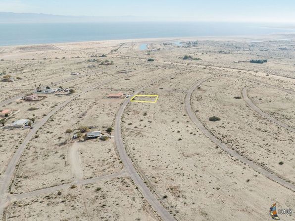 1071 Sea Wind Ave, Thermal, CA 92274