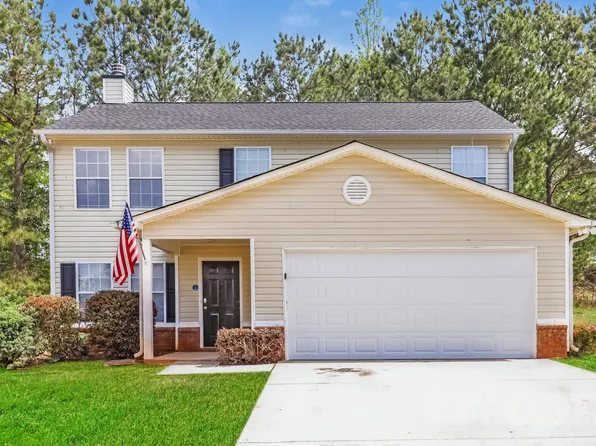 1104 Saint Phillips Ct, Locust Grove, GA 30248