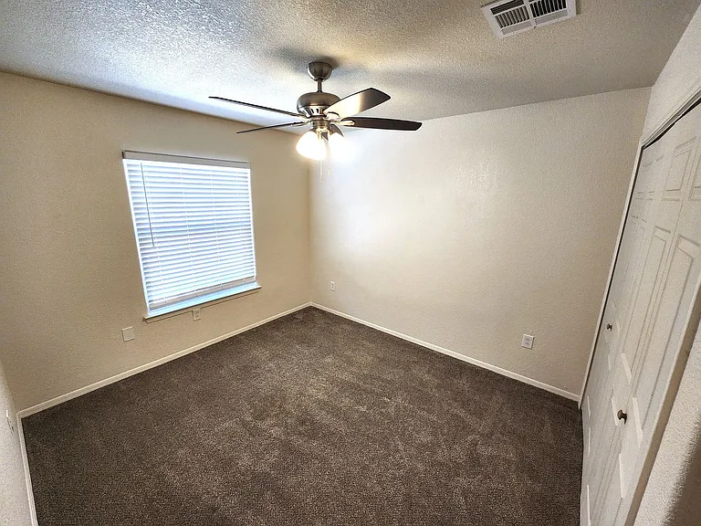 1535 Vajillo Ln — Photo 29