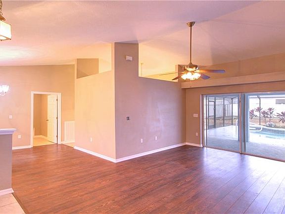 2nd image of 5553 Fischer Dr