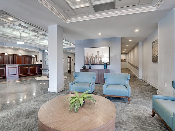 4th image of 4701 Kenmore Ave #48-1009