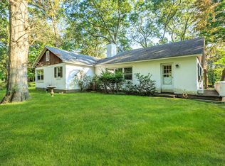 154 Merritts Pond Rd, Riverhead, NY 11901