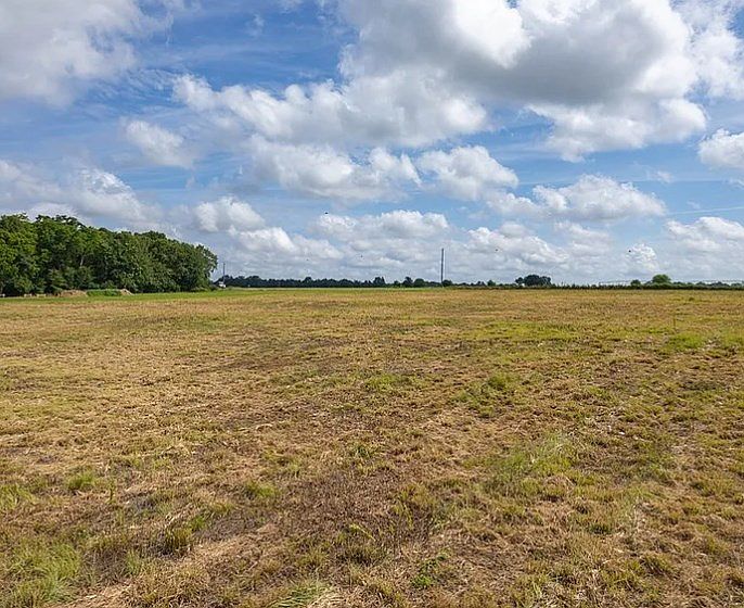 2nd image of 1332 S County Road 9