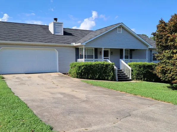 1214 Willow Dr, Auburn, GA 30011