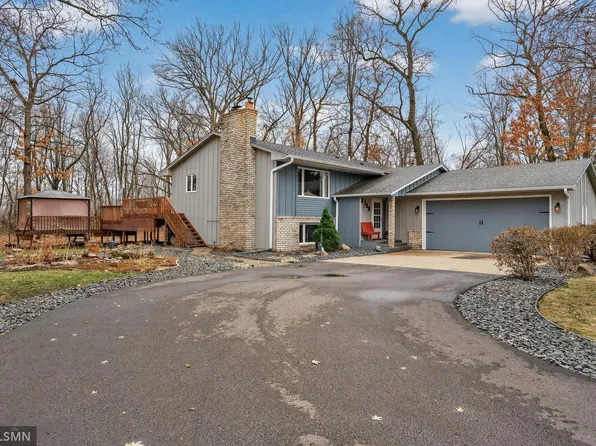 6323 Red Maple Ln, Lino Lakes, MN 55014