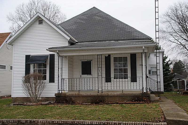 1st image of 830 N Jackson St